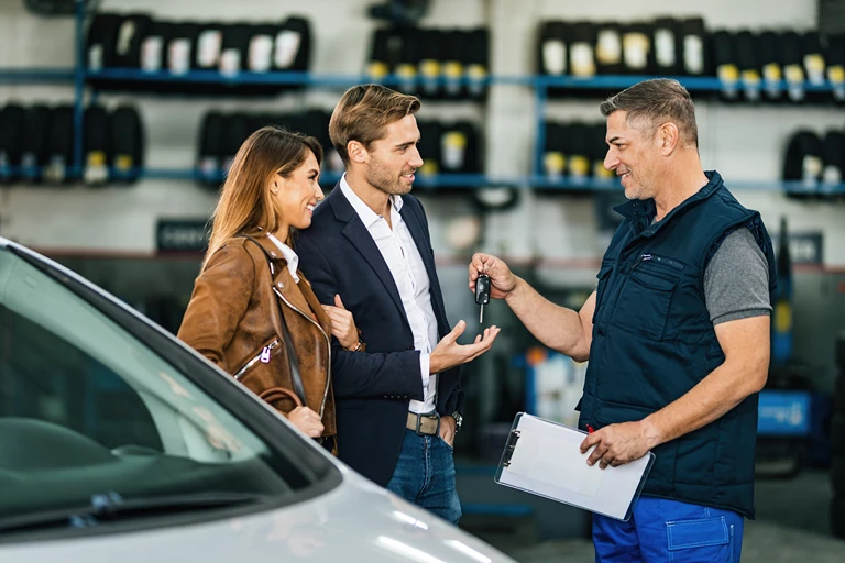 Queue management system for automotive service centres